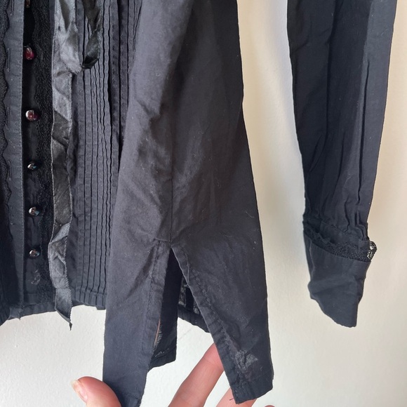 Gloria Vanderbilt witchcore gothic long sleeve button down shirt women’s medium - Picture 7 of 12